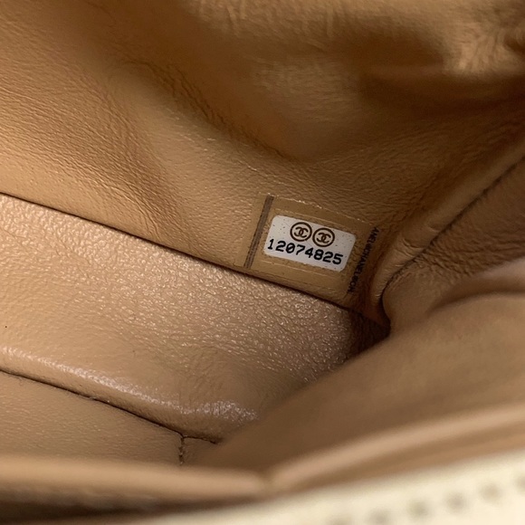 💛CHANEL Butter Yellow Bone Ivory East West Bijoux Silver Chain Quilted Flap Bag - Picture 11 of 16